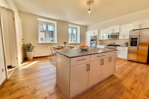 6YiWRvTvVZw8mB1n7BxJcR