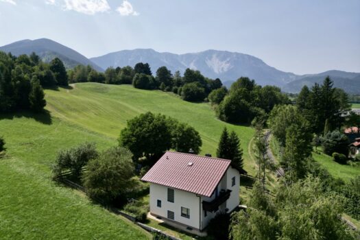 77fZquG7JMBngxNsmEWXc6