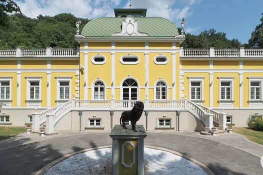 Starkes Statement 857m2 Nutzfläche – Architektenhaus mit Garage Büro Terrassen bei Krems 7bPQS8PzfyL6Y7baOFcP8M