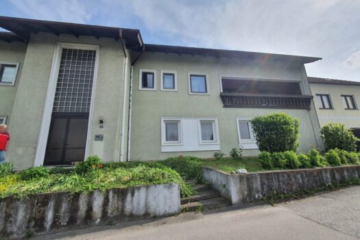 Großzügige Haushälfte mit Garten, Balkonen, Garage und Carports nahe St. Pölten 7h1AQJbXpaSAyuiXOFoBx8