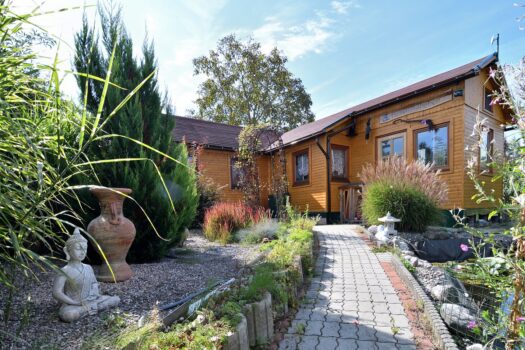 fQnqaHiEtdPJT1x8P8fUU