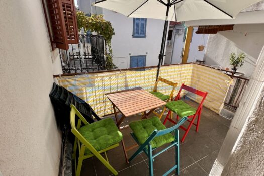 1700647121 2023 11 18 12