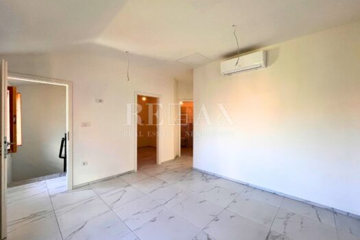 1717150476 novi vinodolski novogradnja sa 3 apartmana 19