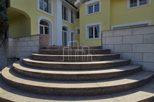 Haus Ilidža, Sarajevo, 800m2 1726315828 1000070367 1