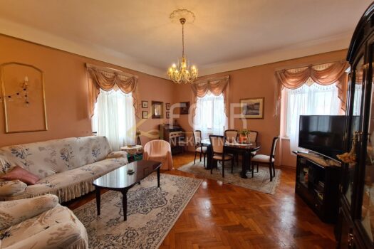 1727704231 belveder 19