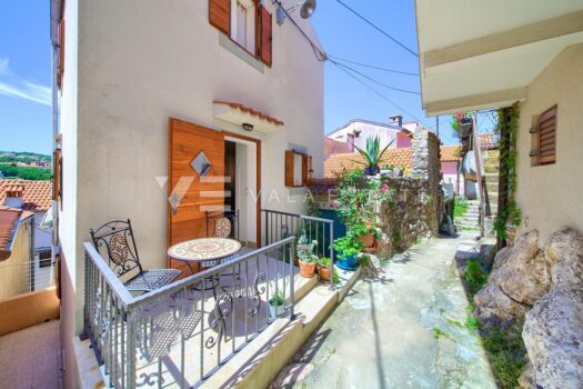 1736634132 img 4828 hdr3a