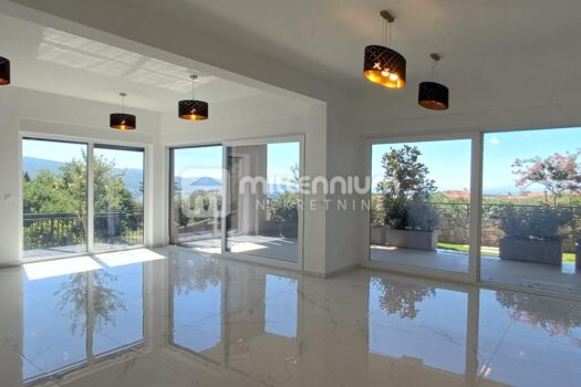 1754906173 img bf61673bb38f1acc709f41a11477f241 v