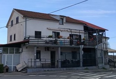 1756989513 stambeno poslovna zgrada centru sarsona slika 256241162