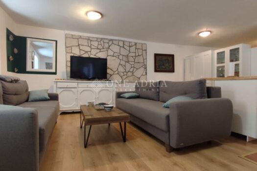 1759321382 vila crikvenica 360