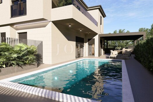 1759373413 482131644 601301 0