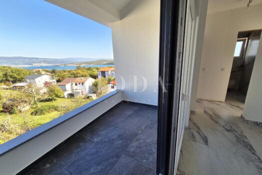 1759381256 1811731405 620601 0