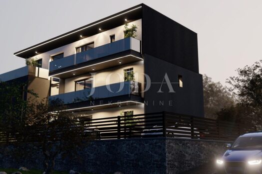 1759382760 60012697 453358 0