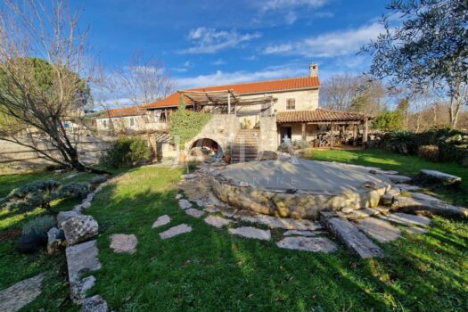 1759391722 1101715623 384330 0