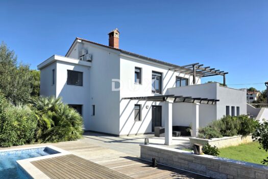 1759597255 20251003 111530