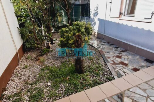 1759666735 pavla 13a 3