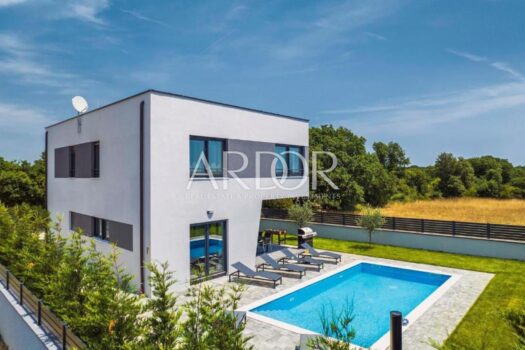 Haus Centar, Pula, 180m2 1759915883 401491801