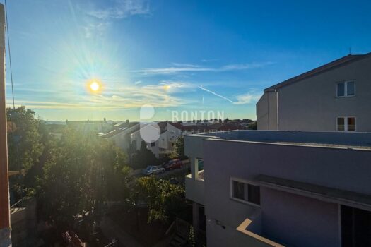 1759955715 cb79d4fa c856 4188 86bb b65a1c4a5742