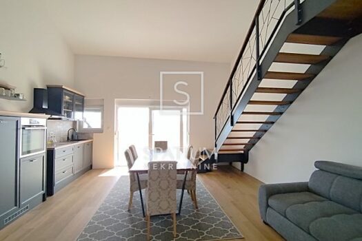 1760000395 thumb 1742900085 img 20250324 145933