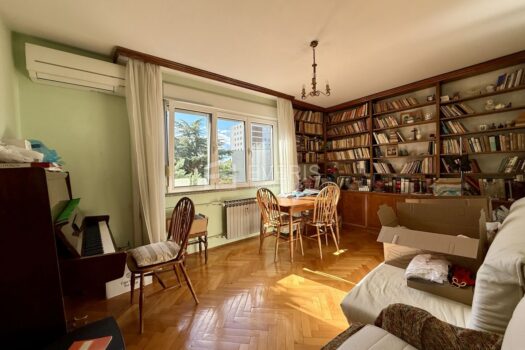 1760035439 fullsizerender