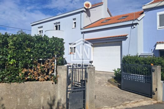 ZADAR FAMILIE, GER099ÄUMIGES, KOMFORTABLES UND FUNKTIONALES HAUS 1760173884 whatsapp slika 2025 10 11 u 10