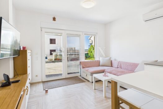 1760700483 jadranovo dvosoban stan 9