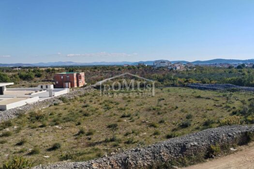 1760701212 img 20251014 142248