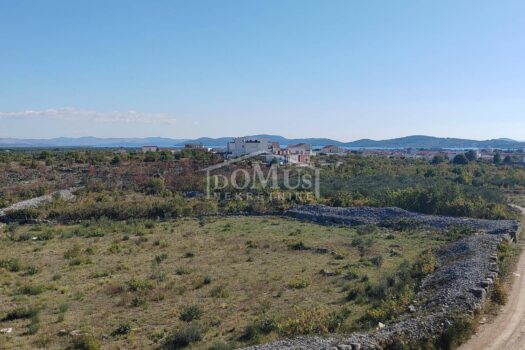 1760701651 img 20251014 142713