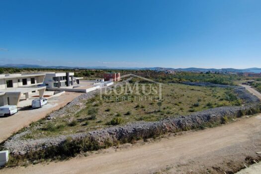 1760701751 img 20251014 142317