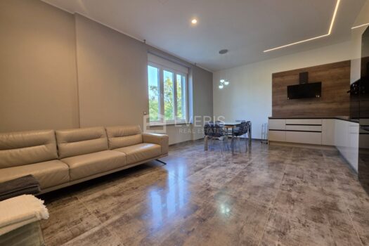 1760788720 20251017 092742