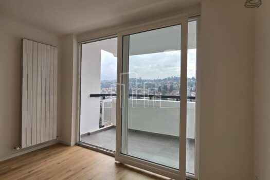 1760809842 1000125003