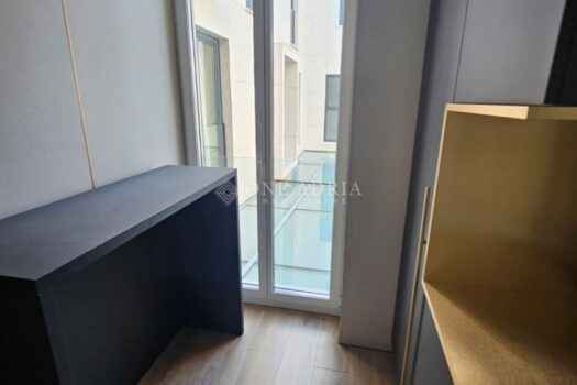 1760891681 1000181774