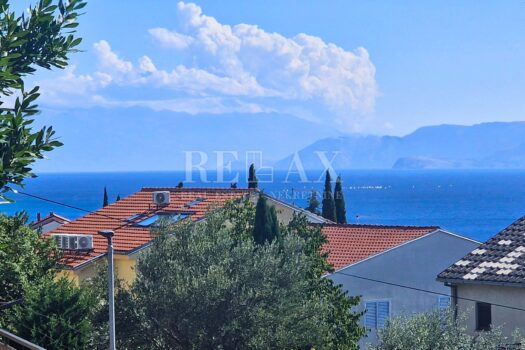 1761120120 dramalj kuca sa dvije stambene jedinice