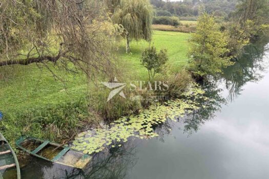 1761213907 img ba4b00a494590224eca88f68d5685486 v