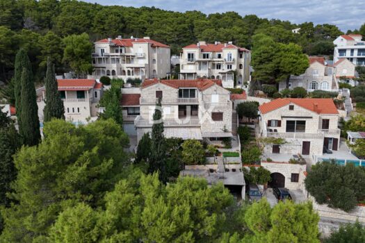 1761506012 brac kuca apartmani 02