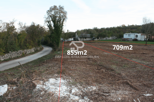 1761693449 prodaje se prekrasni stan u puli na 5 katu bez liftaali pogled s terase je