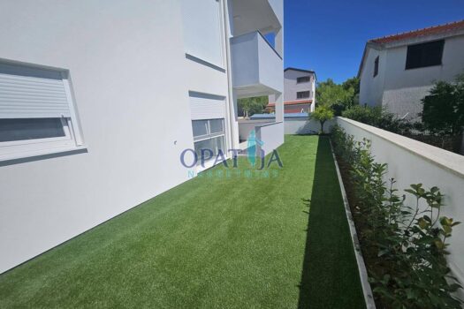 1761765985 nada torovi priz