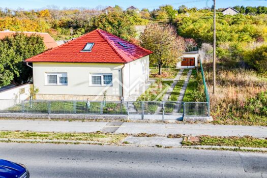 1761894917 beli manastir obiteljska kuca s dvoristem i potkrovljem 2