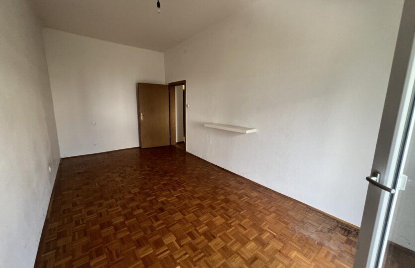 20240712_064547750_iOS