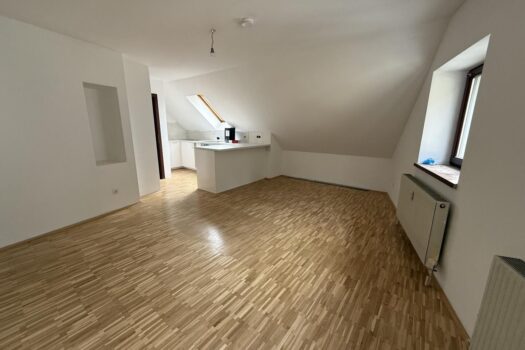 Deutschfeistritz, tolle 2-Zimmer-DG-Wohnung in ruhiger zentraler Lage zu beziehen 20251013_104151818_iOS