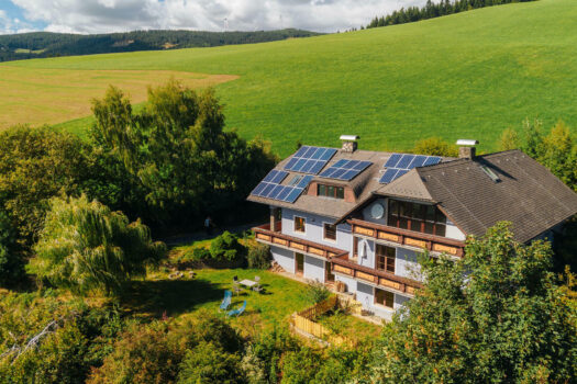 8252 Skiregion Joglland: Großzügiges Landhaus am Hochwechsel - Freiheit, Natur & Raum für neue Lebensideen DJI_0446
