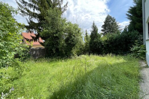 Sanierungsbedürftiges Einfamilienhaus mit Garten und Garagenstellplatz sucht neuen Eigentümer! 19D5MNgTYs9zHnLAGO458x