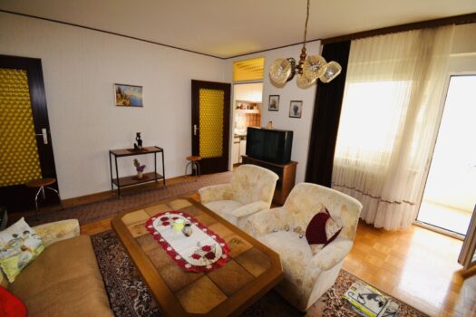 1NA9xqKFBjzILrZpMhBrxe