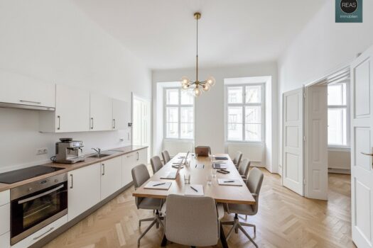 BÜRO in historischem Denkmal-Haus in Toplage der Innenstadt! 1U6X5mwmqYNTuqQiXickB4