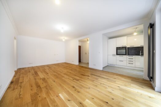 1UUNKYDb7ld6BsaXcsirH7