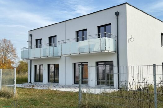 Neue Doppelhaushälfte mit Carport nur noch 2 verfügbar!! 1abxythdaUFy4lffChApcp
