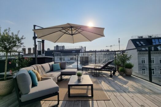 Exklusive 4 Zimmer Dachgeschosswohnung mit traumhafter Dachterrasse - Exzellente öffentliche Anbindung - Hochwertige Ausstattung 1k1vjX95hSs7nmzCqEHRRE