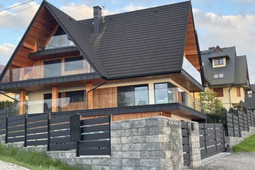 1s7JAVuRUACEOvrzxdYIT