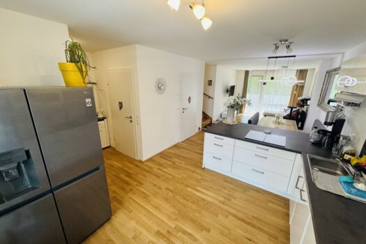 1tSGi9R3A25JwbUYw1HG87