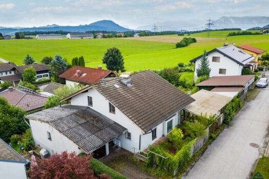 DO IT YOURSELF: Renovierungsbedürftiges Wohnhaus in Seekirchen/ Mödlham 27kAZdbzxDd1v2XAoMibGX