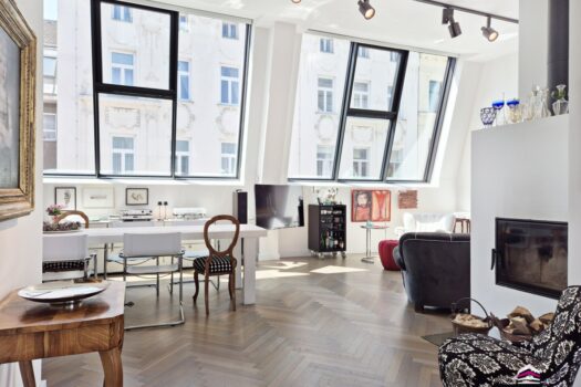 Ruhelage mit Inselfeeling – Penthouse mit Altbaucharme, Neubaukomfort & Dachterrassen-Sauna! 29zKM1oEVQgtEVRK6Om06V